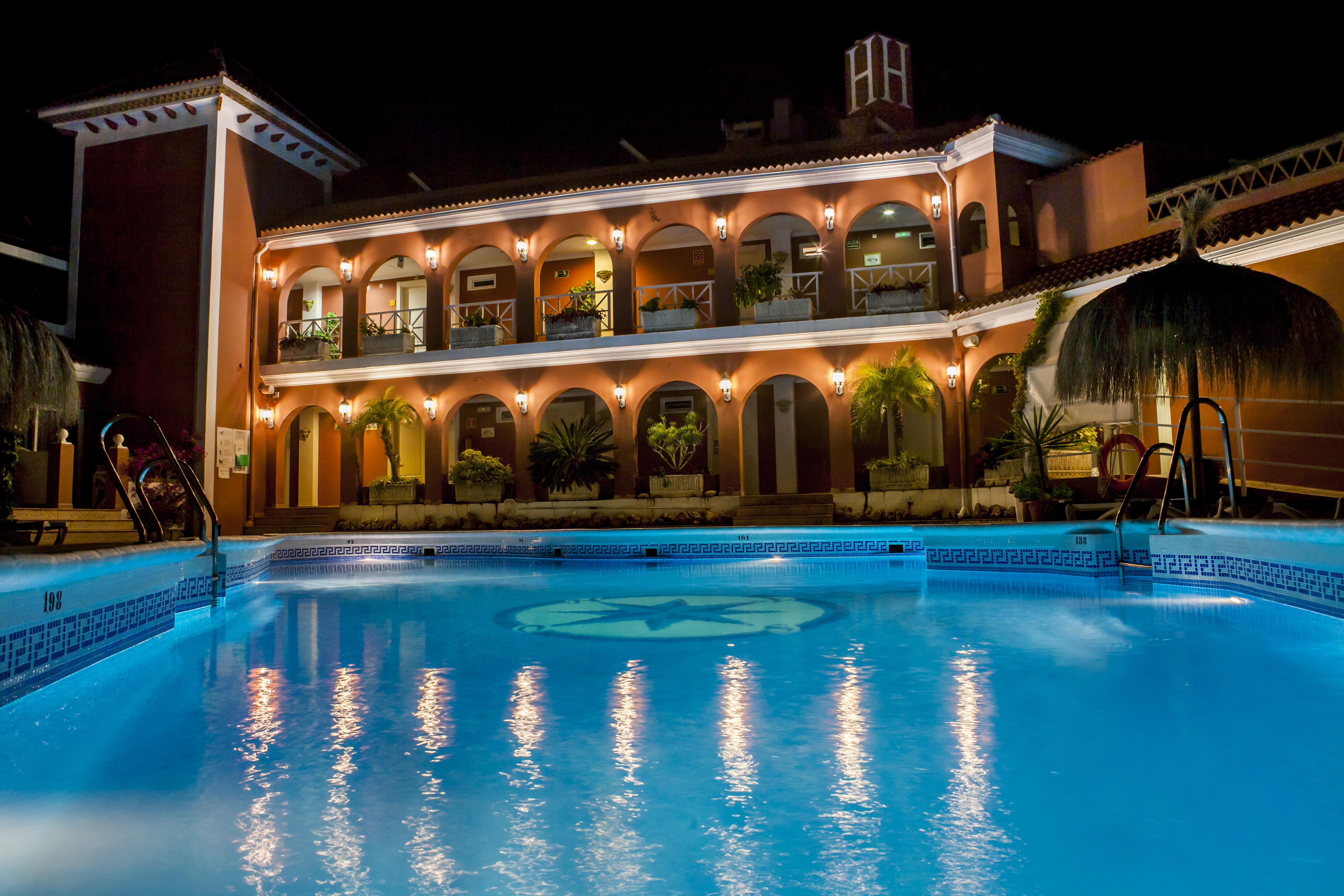 Los Arcos Nerja Exterior foto