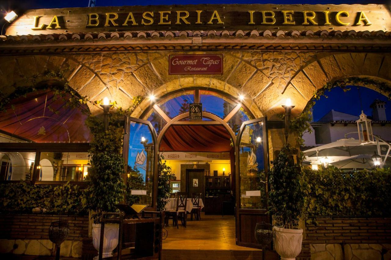 Los Arcos Nerja Exterior foto