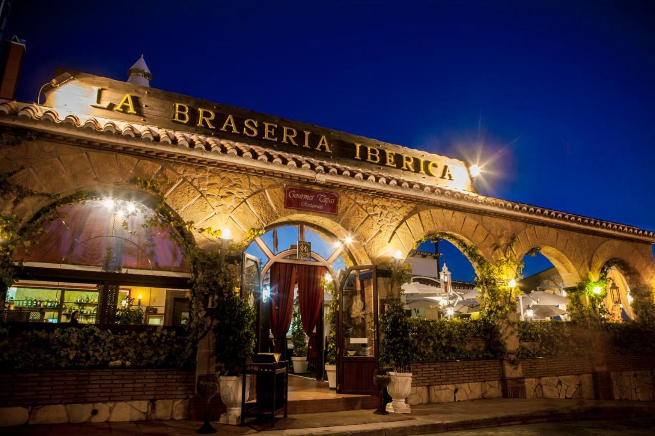Los Arcos Nerja Exterior foto